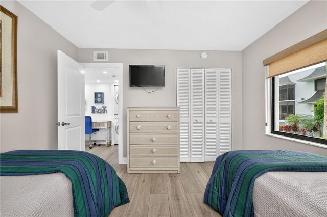 2810 N BEACH ROAD 108, Englewood, FL 34223