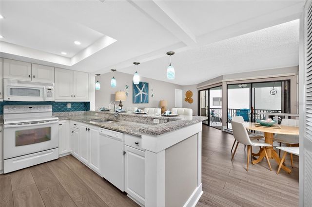 2810 N BEACH ROAD 108, Englewood, FL 34223