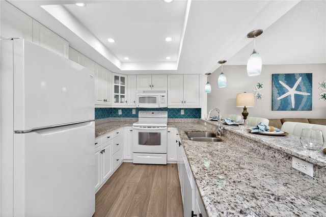 2810 N BEACH ROAD 108, Englewood, FL 34223