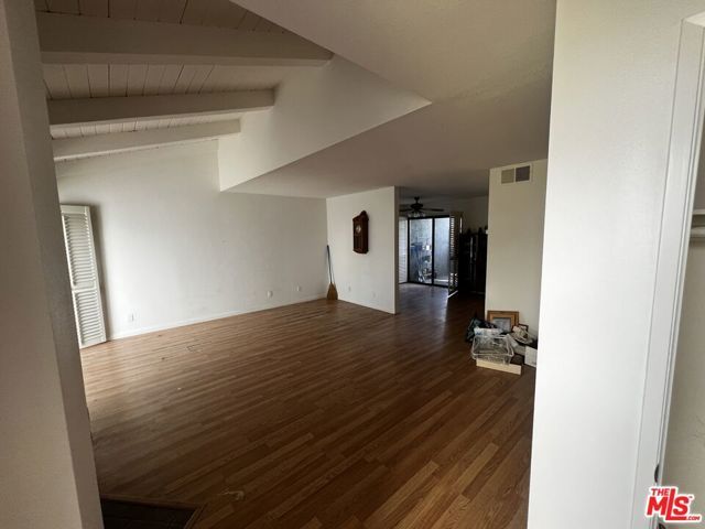 1044 20th Street 11, Santa Monica, CA 90403