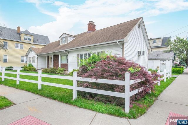 84 Locust Avenue, Wallington, NJ 07057