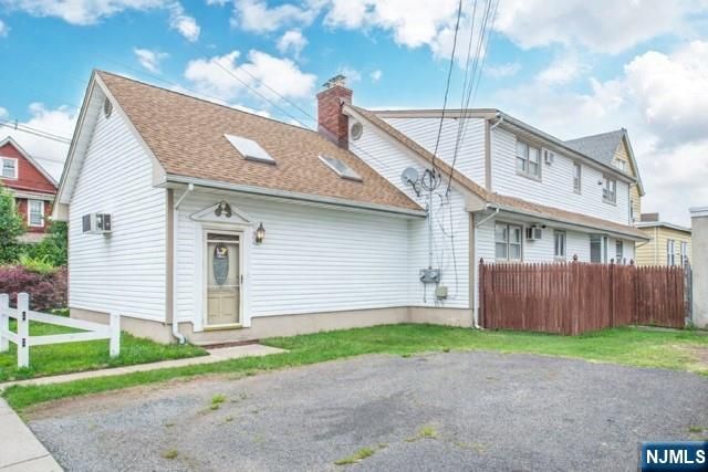 84 Locust Avenue, Wallington, NJ 07057