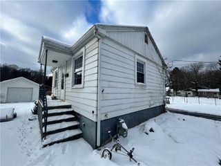 3079 Mcclelland Ave, Union Twp, PA 16101