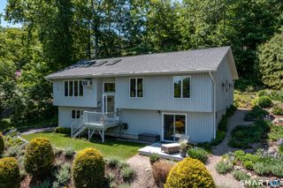 19 Hilldale Road, New Fairfield, CT 06812
