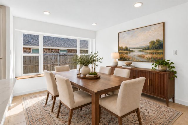 332 College Street S, Keller, TX 76248