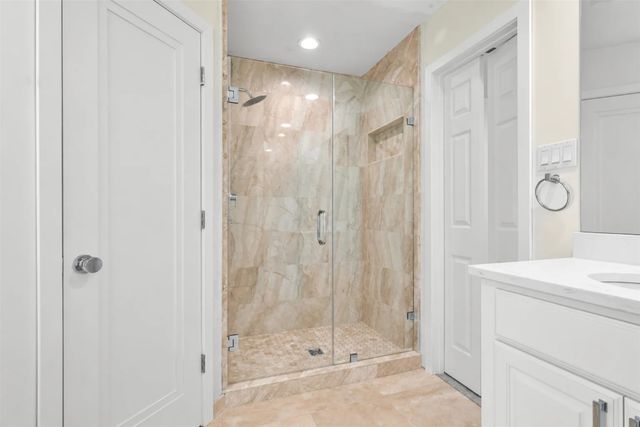 332 College Street S, Keller, TX 76248