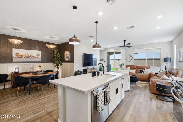 43359 N Wollemi Street, Queen Creek, AZ 85140