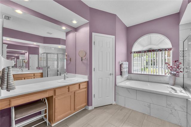 2219 LONGMORE CIRCLE, Valrico, FL 33596