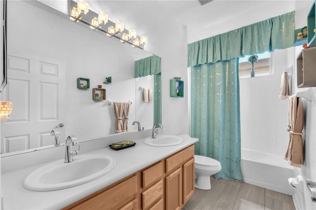 2219 LONGMORE CIRCLE, Valrico, FL 33596