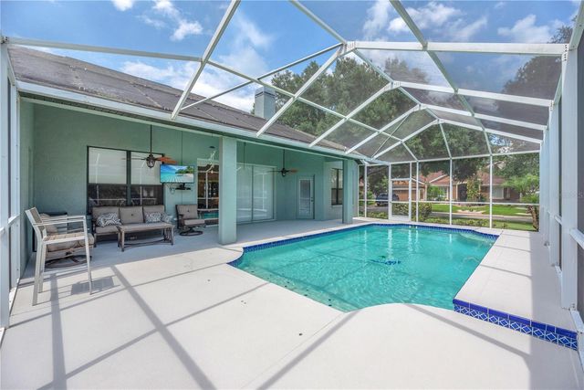 2219 LONGMORE CIRCLE, Valrico, FL 33596