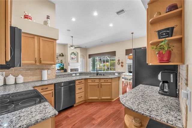 2219 LONGMORE CIRCLE, Valrico, FL 33596