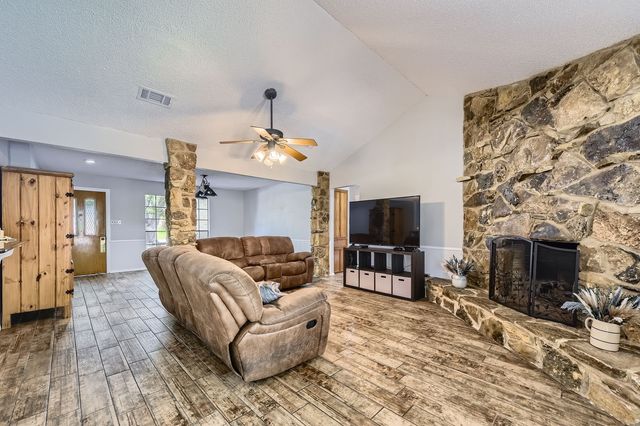 2829 Quail Lane, Arlington, TX 76016