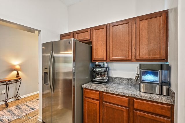 494 APPLE CREEK DRIVE Drive, Jacksonville, FL 32218