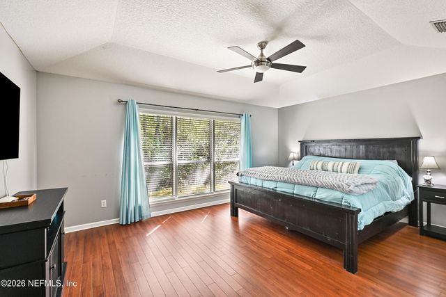 494 APPLE CREEK DRIVE Drive, Jacksonville, FL 32218