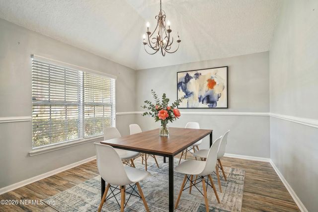 494 APPLE CREEK DRIVE Drive, Jacksonville, FL 32218