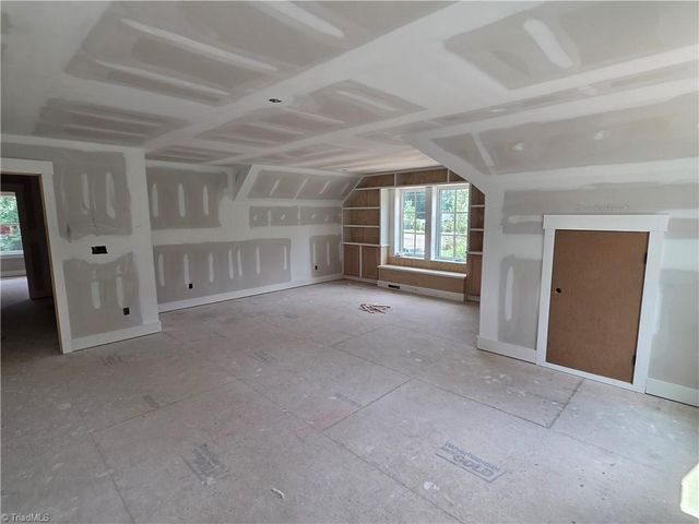 4150 Clinard Road, Clemmons, NC 27012