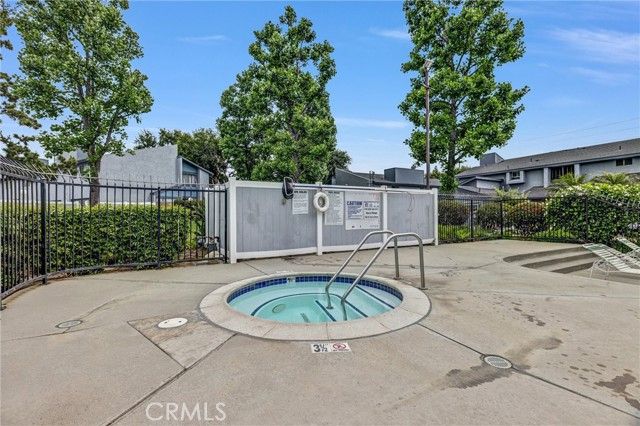 900 W Sierra Madre 44, Azusa, CA 91702