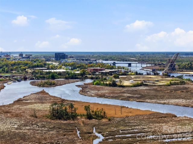 1624 Heron View Drive, Wilmington, NC 28401