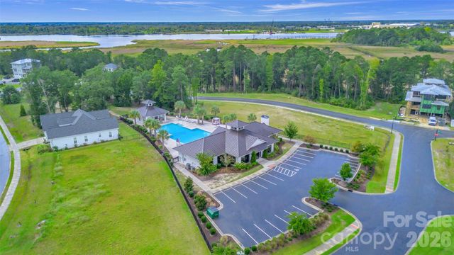 1624 Heron View Drive, Wilmington, NC 28401