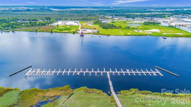 1624 Heron View Drive, Wilmington, NC 28401