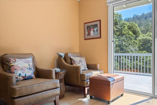 445 Crestridge Pl, Santa Rosa, CA 95409