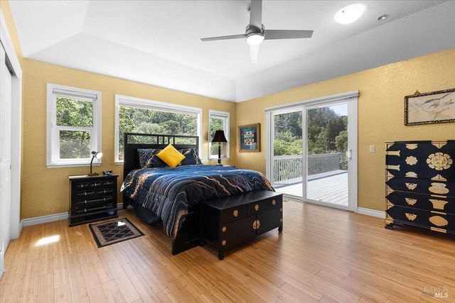 445 Crestridge Pl, Santa Rosa, CA 95409