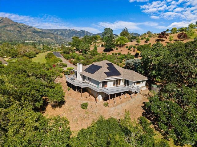 445 Crestridge Pl, Santa Rosa, CA 95409