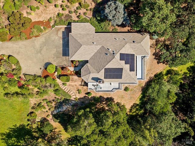 445 Crestridge Pl, Santa Rosa, CA 95409