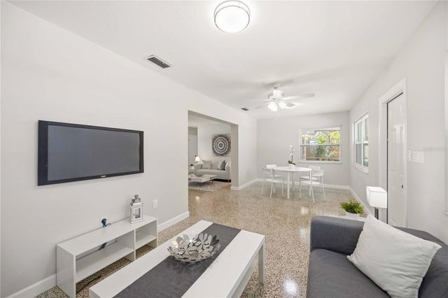 5726 WANETA PLACE, Sarasota, FL 34231