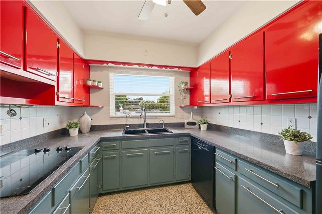 5726 WANETA PLACE, Sarasota, FL 34231