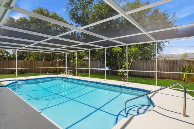 5726 WANETA PLACE, Sarasota, FL 34231
