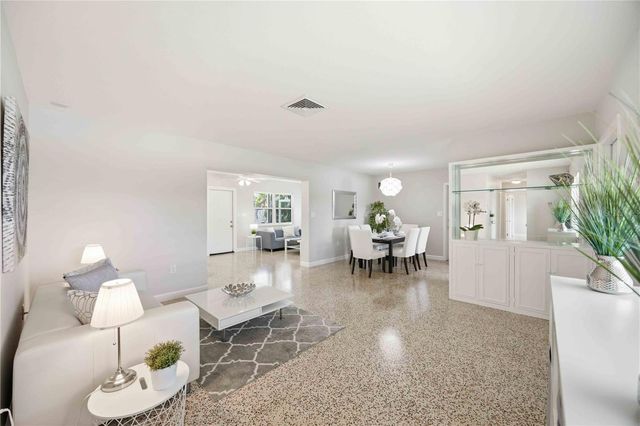 5726 WANETA PLACE, Sarasota, FL 34231