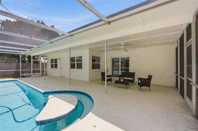 5726 WANETA PLACE, Sarasota, FL 34231
