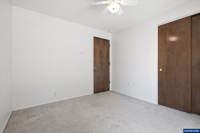 22479 S Penman Rd, Oregon City, OR 97045