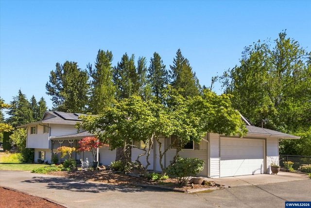 22479 S Penman Rd, Oregon City, OR 97045