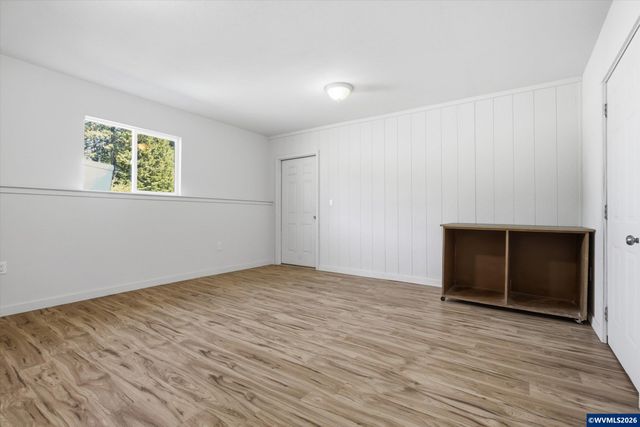 22479 S Penman Rd, Oregon City, OR 97045