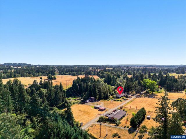 22479 S Penman Rd, Oregon City, OR 97045