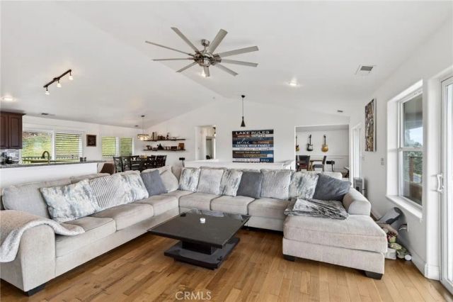 17437 Greenridge, Hidden Valley Lake, CA 95467