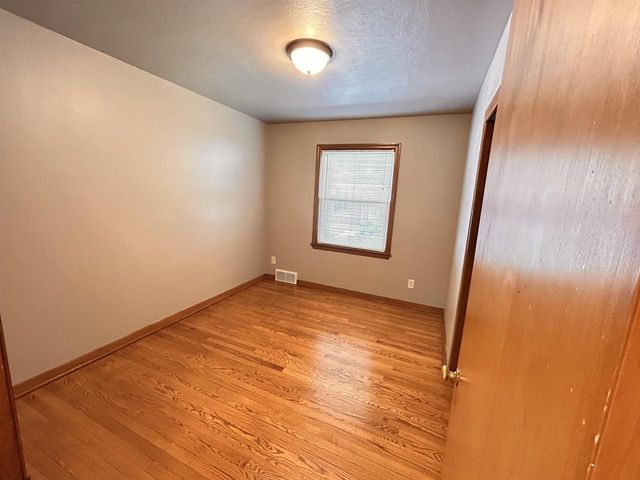 1740 13TH AVENUE, Green Bay, WI 54304