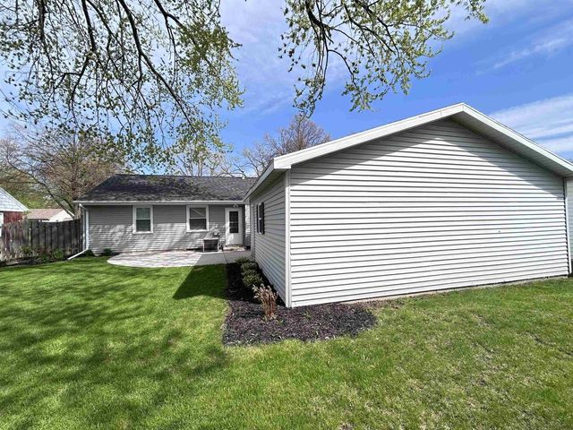 1740 13TH AVENUE, Green Bay, WI 54304