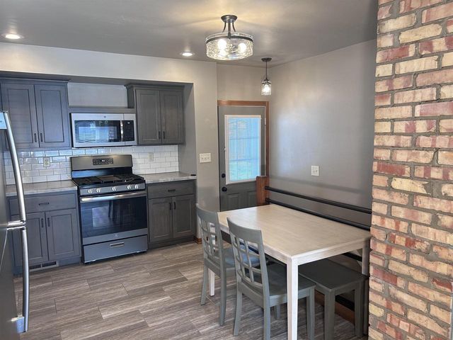 1740 13TH AVENUE, Green Bay, WI 54304