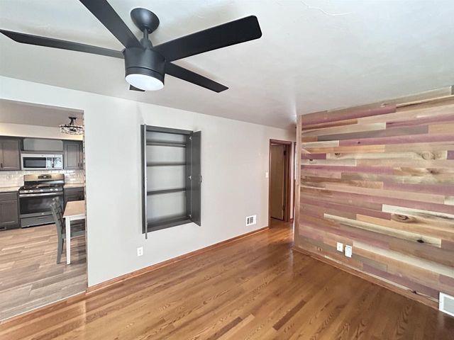 1740 13TH AVENUE, Green Bay, WI 54304