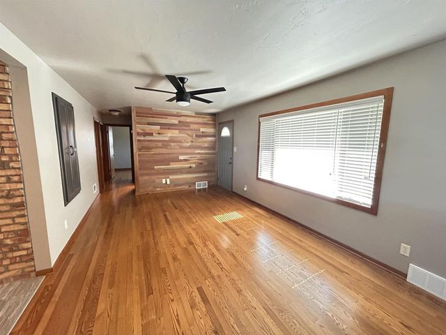 1740 13TH AVENUE, Green Bay, WI 54304