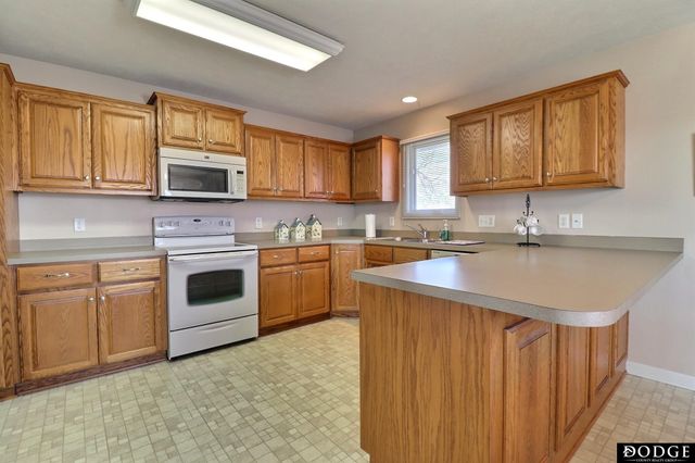 3316 N Armour Drive, Fremont, NE 68025