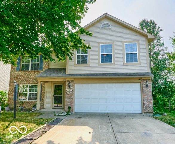 827 Treyburn Lakes Way, Indianapolis, IN 46239