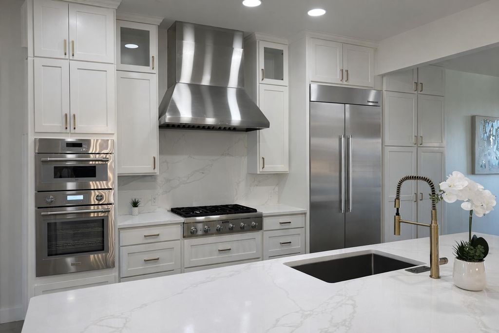 1004 Elder CIR, Austin, TX 78733