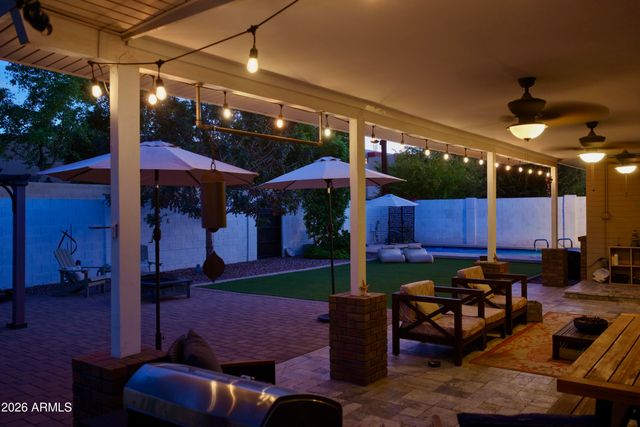 6713 E ALMERIA Road, Scottsdale, AZ 85257