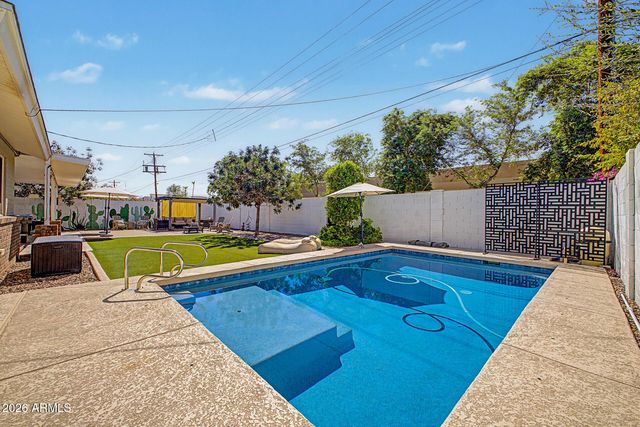 6713 E ALMERIA Road, Scottsdale, AZ 85257