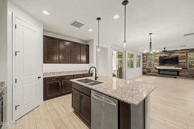 10149 E Tupelo Avenue, Mesa, AZ 85212