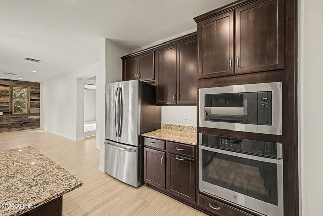 10149 E Tupelo Avenue, Mesa, AZ 85212